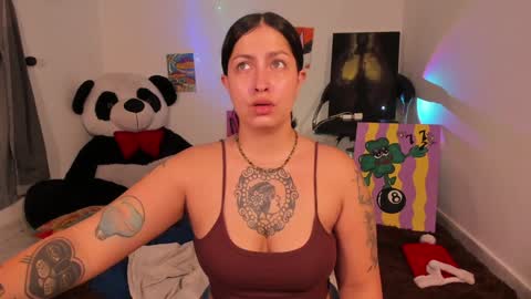 Bella online show from December 29, 2024, 3:24 pm