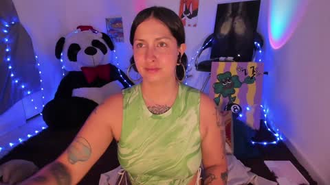 Bella online show from January 18, 2025, 2:58 am