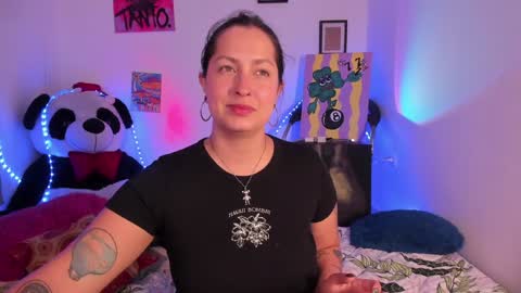 Bella online show from January 27, 2025, 6:31 pm
