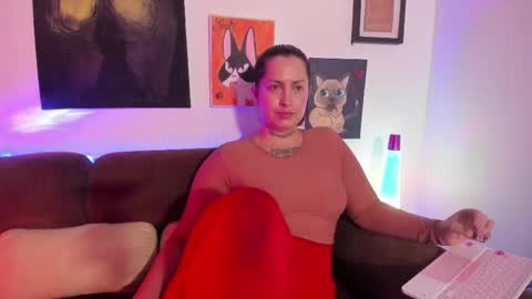 Bella online show from March 5, 2025, 2:14 am