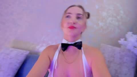 Bella Marie online show from May 5, 2026, 1:35 am