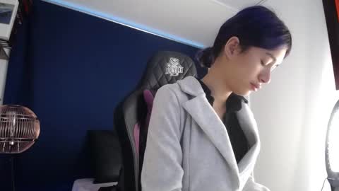   online show from January 11, 2025, 11:34 am