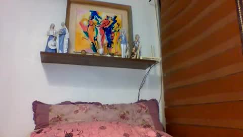 Snapshot of bellaqueen69 chatting on March 27, 2026, 12:05 am Bella shane online show from March 27, 2026, 12:05 am