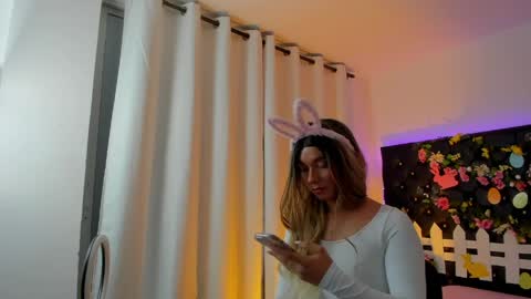 bellaroge online show from April 1, 2026, 5:08 am