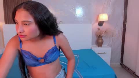 Bella online show from September 16, 2025, 12:17 pm