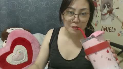 Bella online show from December 29, 2024, 3:24 pm