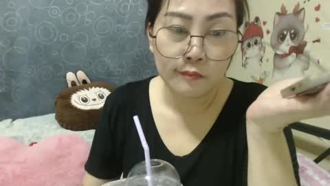 Bella online show from December 30, 2024, 2:51 pm