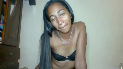 belle_annah online show from May 1, 2026, 1:43 am