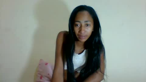 belle_annah online show from June 19, 2026, 1:43 am