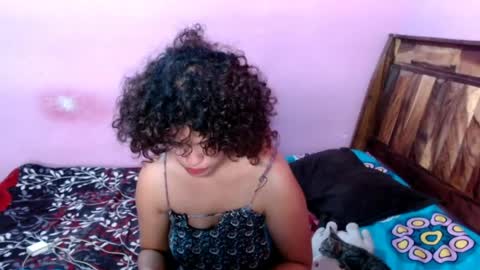Snapshot of belle_katty000 chatting on April 28, 2026, 10:59 pm SOFIA online show from April 28, 2026, 10:59 pm