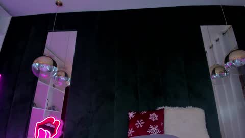 Kim online show from March 2, 2025, 8:16 am