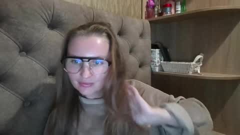 Snapshot of belleamiee chatting on October 28, 2025, 5:26 pm Amelia online show from October 28, 2025, 5:26 pm