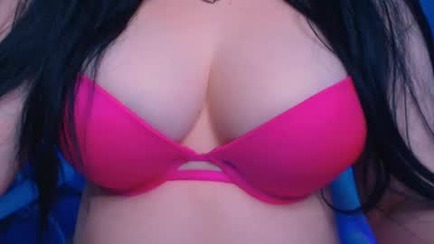 Hello I am kind friendly and cute girl online show from December 4, 2024, 6:33 am