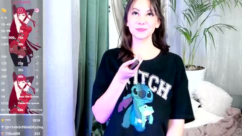 Snapshot of belleskye chatting on January 2, 2025, 4:09 am Belle online show from January 2, 2025, 4:09 am