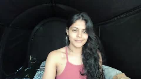 bellezacosmica online show from March 3, 2025, 9:37 pm
