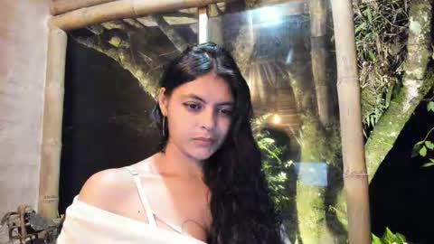 bellezacosmica online show from March 8, 2025, 2:55 am