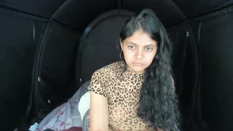 bellezacosmica online show from March 12, 2025, 4:13 pm