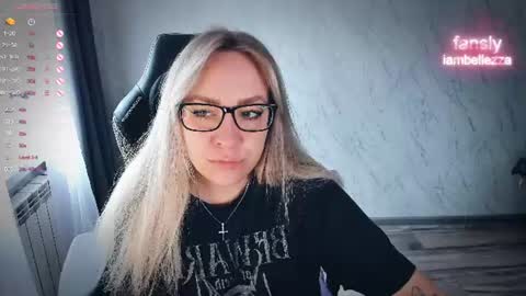Your Annabelle Wolf  online show from June 16, 2026, 12:52 pm