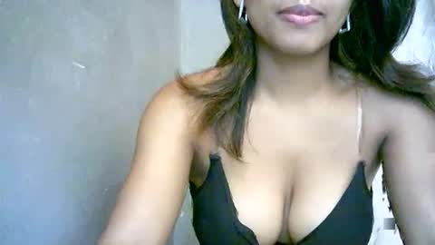 Snapshot of bellibellah chatting on March 23, 2026, 7:12 am BelliBellah online show from March 23, 2026, 7:12 am