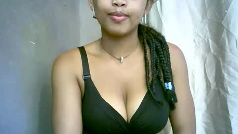 Snapshot of bellibellah chatting on April 2, 2026, 6:22 am BelliBellah online show from April 2, 2026, 6:22 am