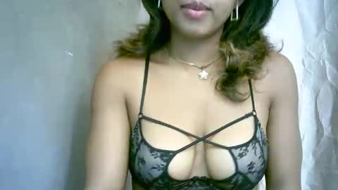 Snapshot of bellibellah chatting on April 9, 2026, 10:53 am BelliBellah online show from April 9, 2026, 10:53 am