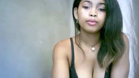 Snapshot of bellibellah chatting on April 14, 2026, 6:19 am BelliBellah online show from April 14, 2026, 6:19 am