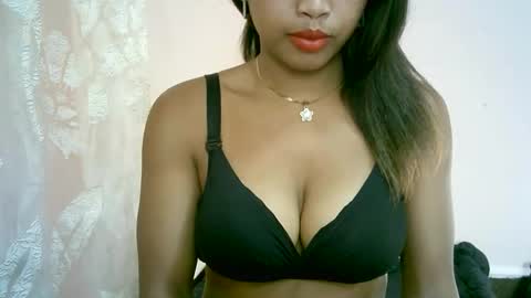 Snapshot of bellibellah chatting on April 27, 2026, 1:09 pm BelliBellah online show from April 27, 2026, 1:09 pm