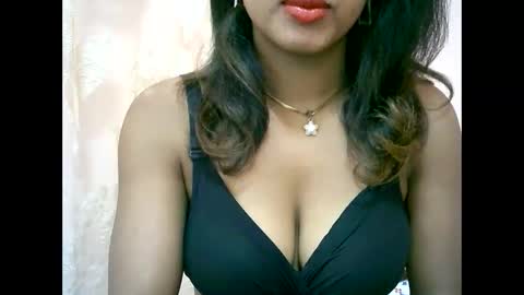Snapshot of bellibellah chatting on May 11, 2026, 7:36 am BelliBellah online show from May 11, 2026, 7:36 am