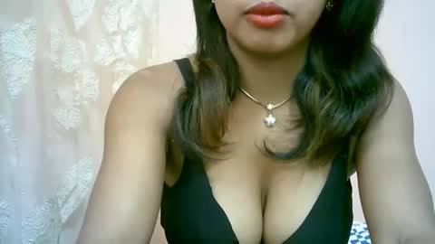 Snapshot of bellibellah chatting on May 22, 2026, 6:53 am BelliBellah online show from May 22, 2026, 6:53 am