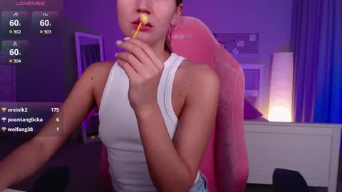 Snapshot of bellla_haddid chatting on January 14, 2025, 3:53 am Bella online show from January 14, 2025, 3:53 am