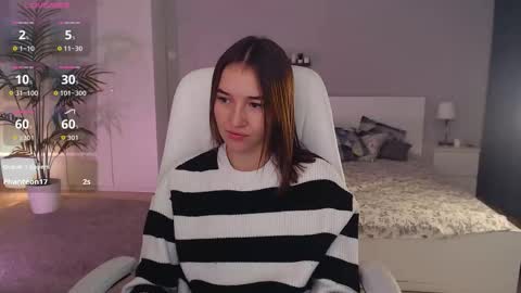 Bella online show from September 12, 2025, 12:33 am