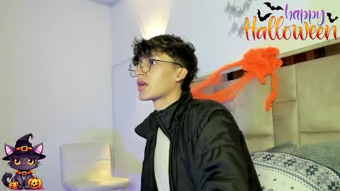 Snapshot of bellmontneon chatting on October 27, 2025, 11:36 am Neon online show from October 27, 2025, 11:36 am