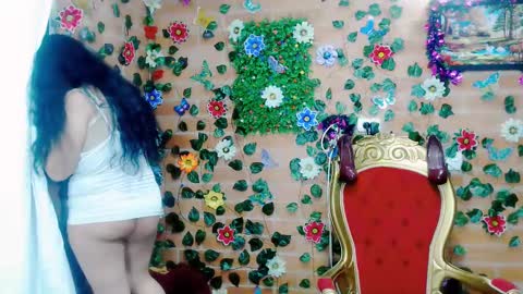 Snapshot of belly_silky chatting on January 15, 2025, 10:49 am Belly online show from January 15, 2025, 10:49 am