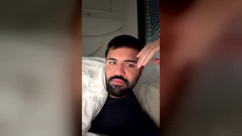 Baba  muscle gay uncut bigass anal man men straight Bi online show from March 21, 2026, 9:03 am