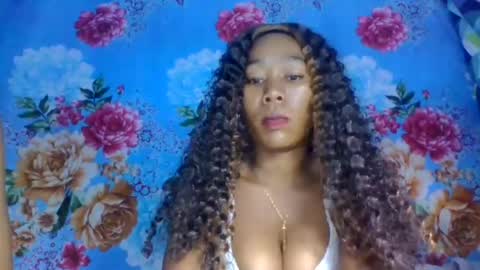 bemoniquee online show from June 18, 2026, 4:44 pm