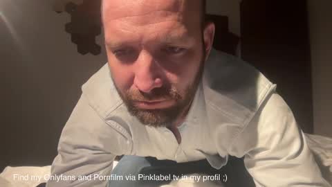 Snapshot of ben_nm chatting on March 3, 2026, 5:02 am Ben N. online show from March 3, 2026, 5:02 am