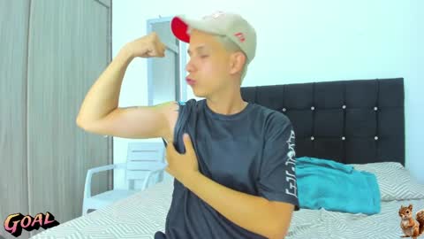 Snapshot of ben_summers chatting on April 6, 2026, 12:30 am Ben Summers online show from April 6, 2026, 12:30 am