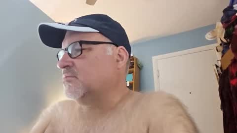 Snapshot of bendavewill chatting on April 17, 2026, 6:16 am Bendavewill online show from April 17, 2026, 6:16 am