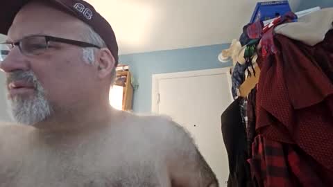 Snapshot of bendavewill chatting on May 3, 2026, 5:35 am Bendavewill online show from May 3, 2026, 5:35 am