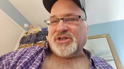 Snapshot of bendavewill chatting on May 7, 2026, 7:25 am Bendavewill online show from May 7, 2026, 7:25 am