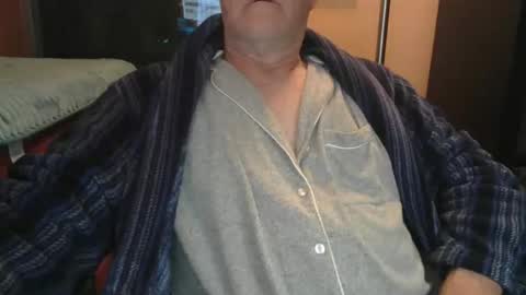 Snapshot of bendrinkin chatting on October 17, 2025, 10:07 am bendrinkin online show from October 17, 2025, 10:07 am