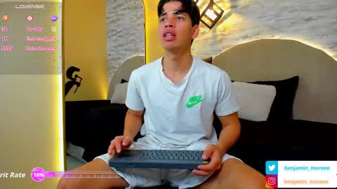 Snapshot of benjamin_more chatting on October 7, 2025, 3:20 pm BENJAMIN online show from October 7, 2025, 3:20 pm