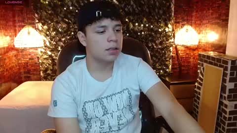 BENJAMIN online show from December 19, 2024, 7:29 pm
