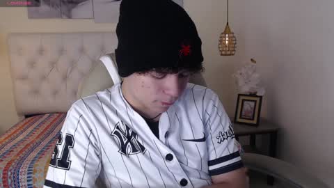 BENJAMIN online show from January 25, 2025, 7:49 pm