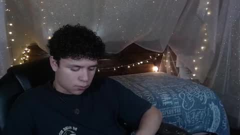 BENJAMIN online show from February 15, 2025, 8:33 pm