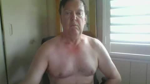 Snapshot of benjoid chatting on November 21, 2025, 4:55 am benjoid online show from November 21, 2025, 4:55 am