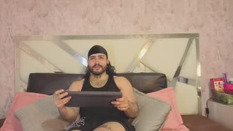 Benny and Mark online show from April 27, 2026, 3:48 am