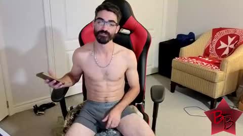 benny_boy95 online show from October 10, 2025, 2:43 am