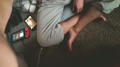 bennybluejeans online show from September 19, 2025, 12:56 am