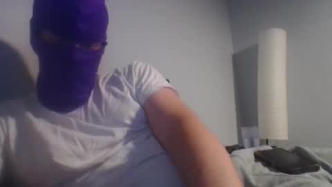 bennybueno online show from May 24, 2026, 3:44 am
